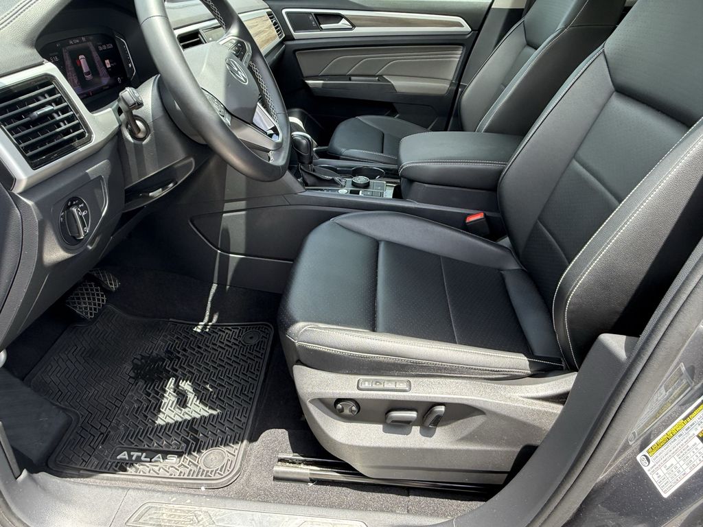 2023 Volkswagen Atlas SEL Gray at Bayway Cadillac of The Woodlands