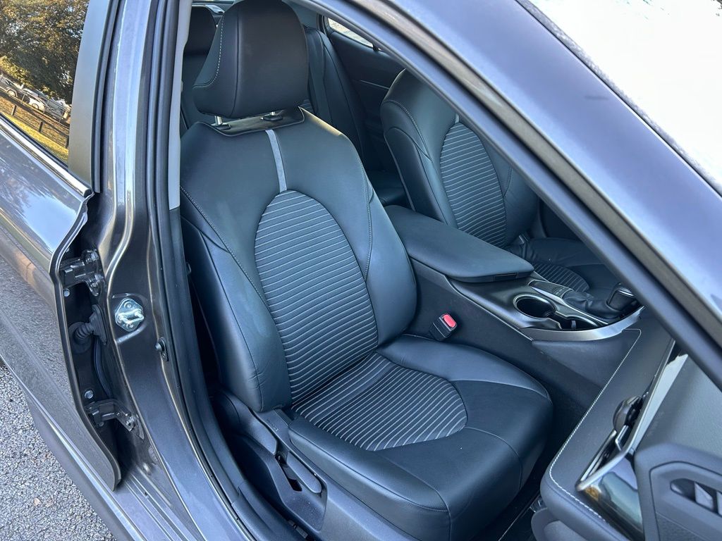 Thumbnail: 2024 Toyota Camry - 15