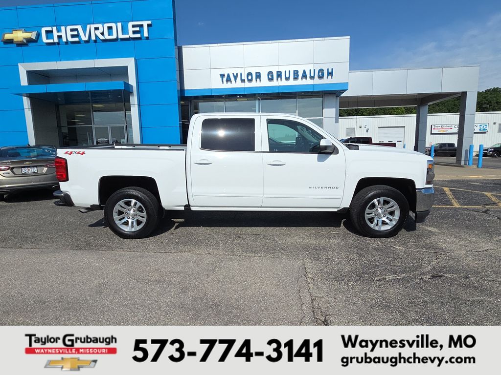 Summit White 2018 Chevrolet Silverado 1500 Pickup Truck Four-Wheel Drive 6-Speed Automatic Overdrive