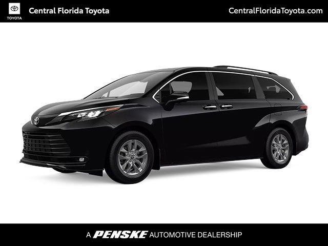 2026 Toyota Sienna XLE 8-Passenger Hybrid FWD's photo