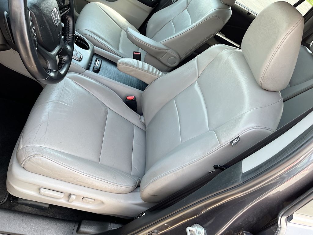 Used 2021 Gray Honda EX-L image 19