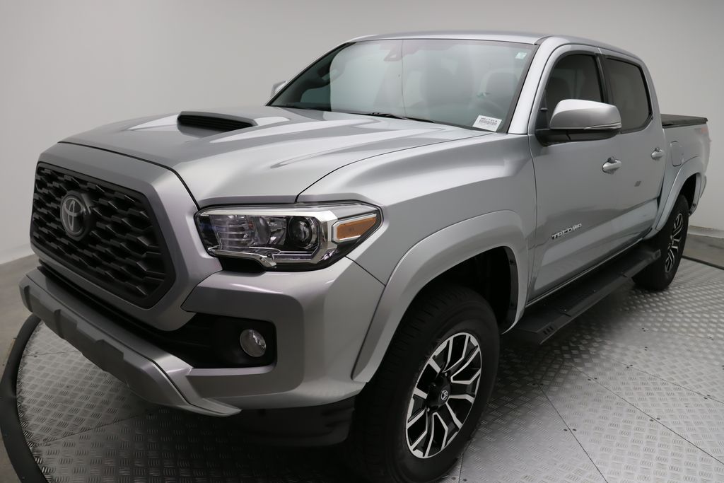 2023 Toyota Tacoma TRD Sport 2