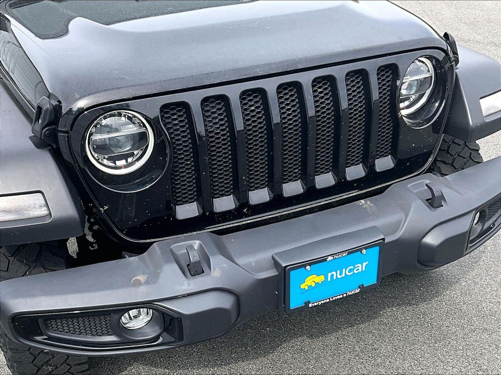 2022 Jeep Wrangler — photo 29
