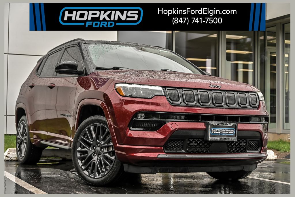 Velvet Red Pearlcoat 2022 Jeep Compass Limited 4WD SUV / Crossover Four-Wheel Drive 9-Speed Automatic