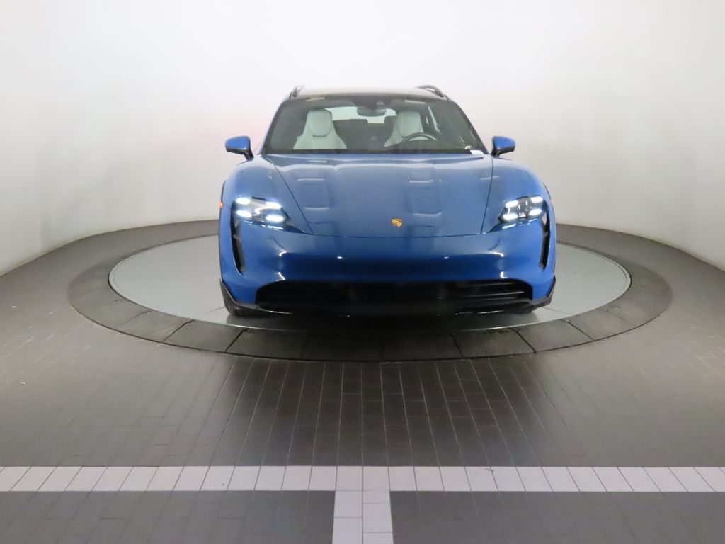 Thumbnail: 2024 Porsche Taycan - 10