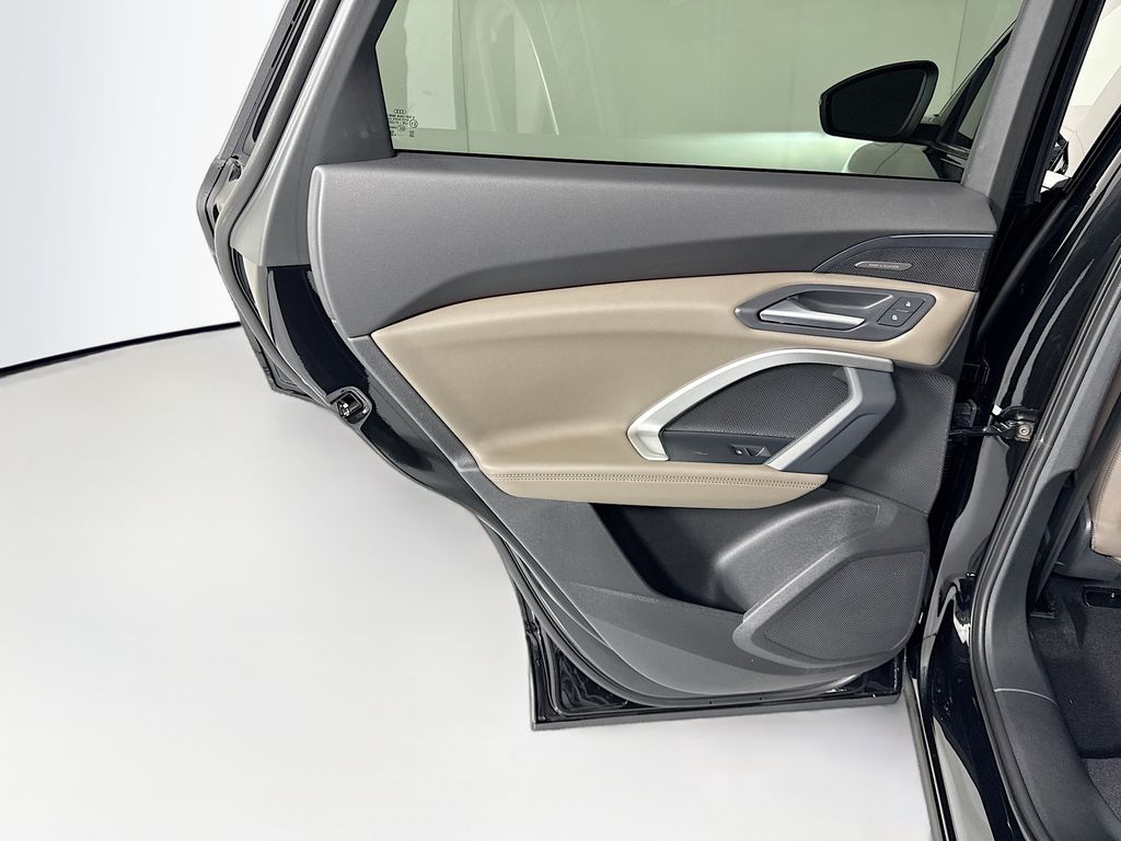 Thumbnail: 2026 Audi Q5 - 28
