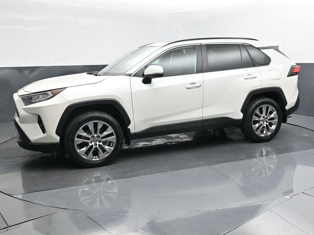 2021 Toyota RAV4 XLE Premium