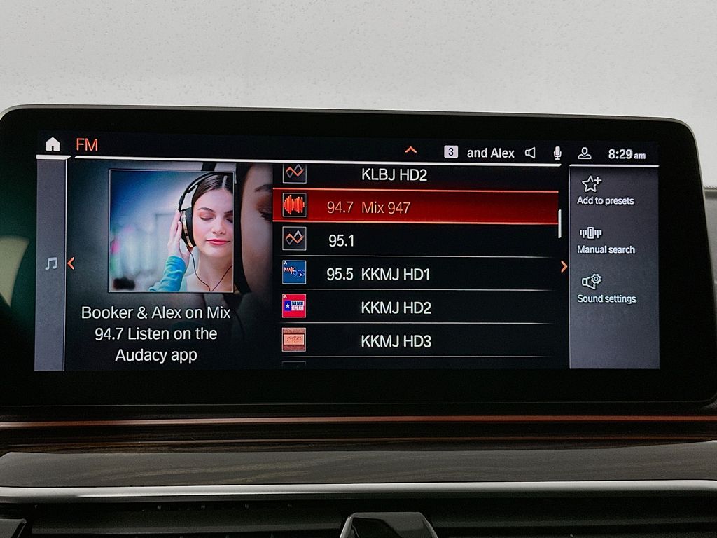 Thumbnail: 2023 BMW 5 Series - 15