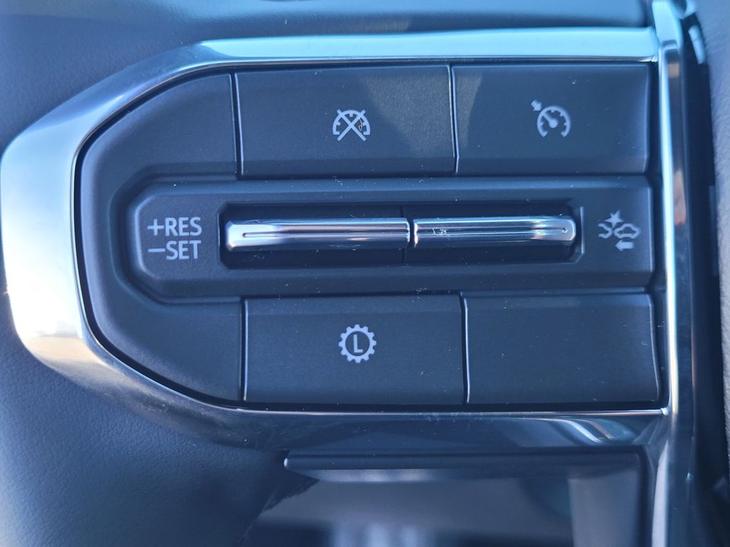 New 2026 Silver GMC Elevation image 20