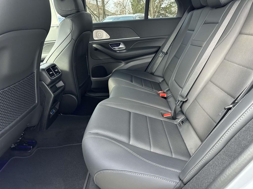 2025 Mercedes-Benz GLE 350 21