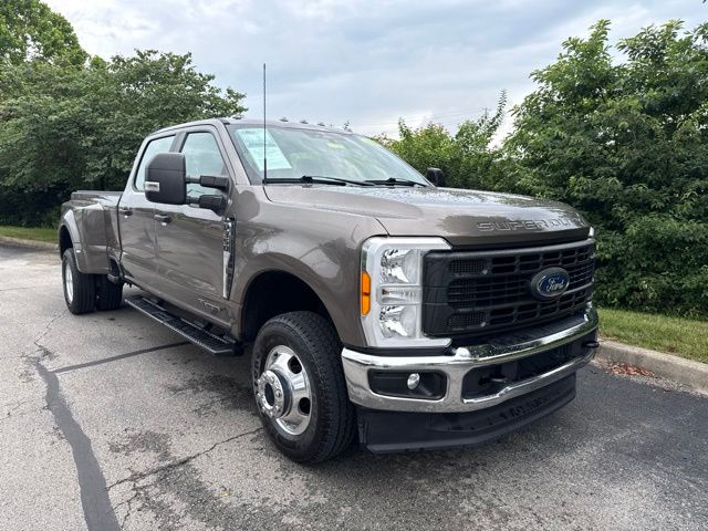 Stone Gray Metallic 2023 Ford F-350 Super Duty Pickup Truck Four-Wheel Drive Automatic