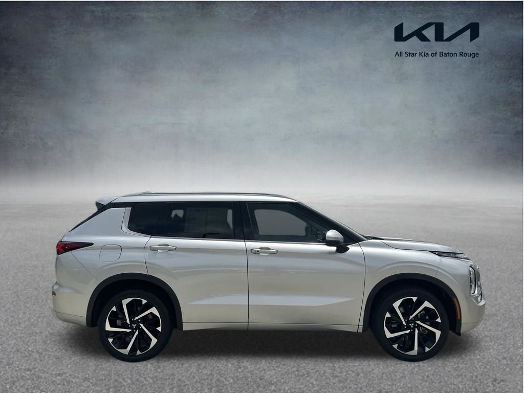  2024 Mitsubishi Outlander SEL FWD   