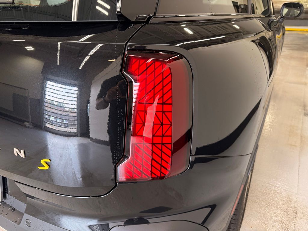 2025 MINI Cooper Countryman Signature 5