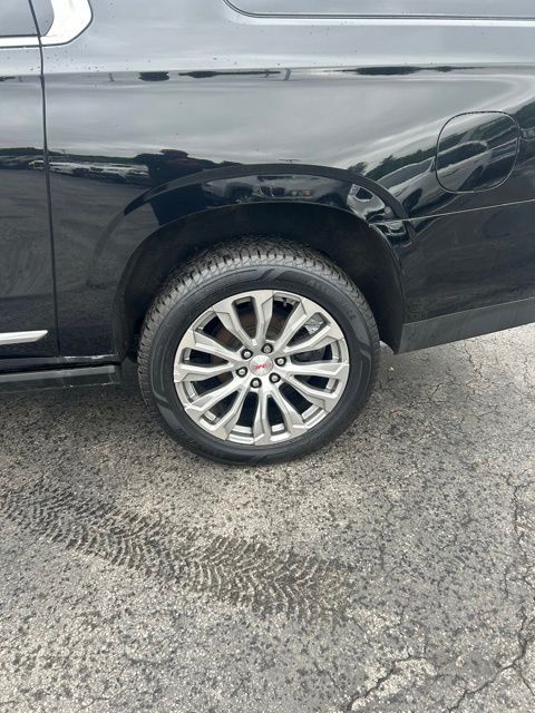 Used 2022 Black GMC Denali image 20