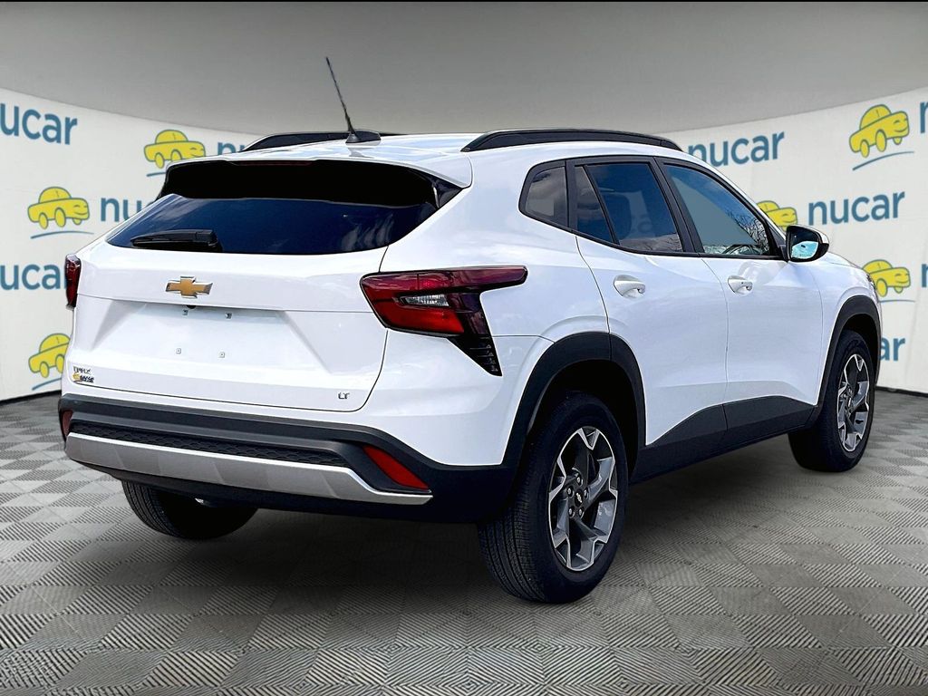 2025 Chevrolet Trax — photo 6