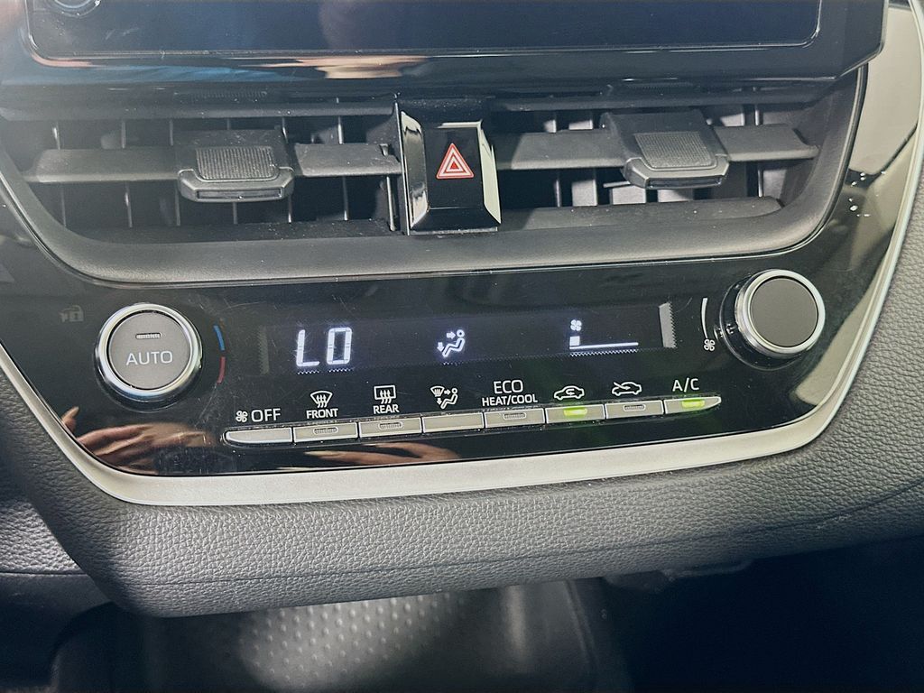 Thumbnail: 2024 Toyota Corolla - 16