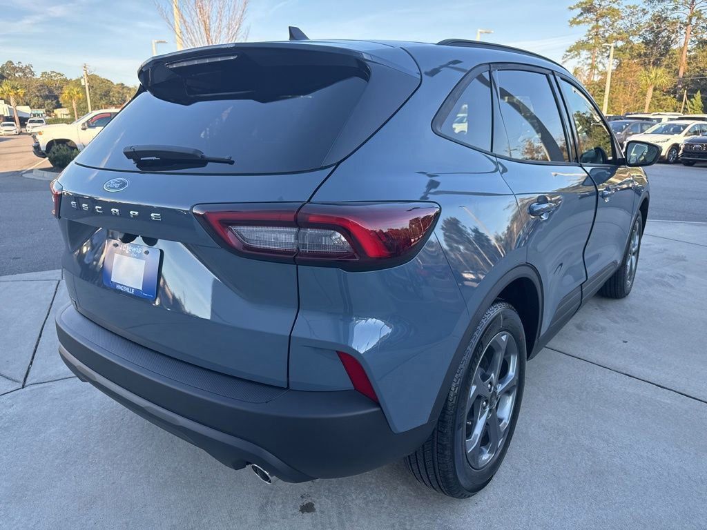 2025 Ford Escape ST-Line