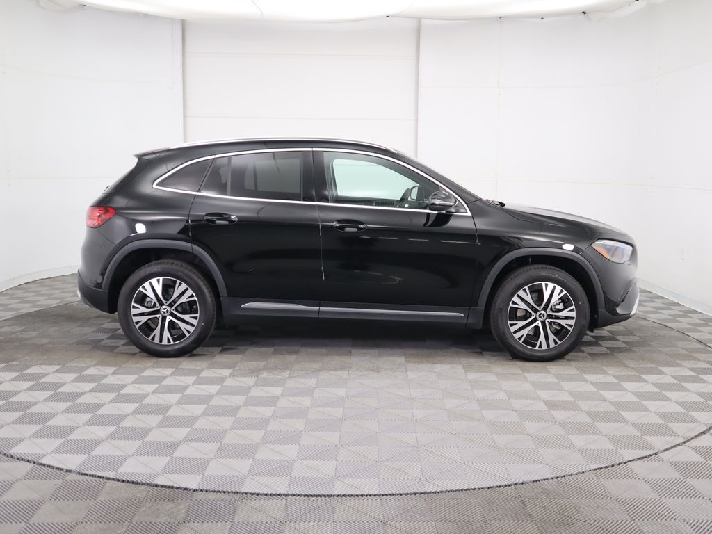 2025 Mercedes-Benz GLA 250 4
