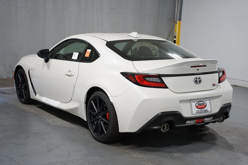 2025 Toyota GR86 Premium 6