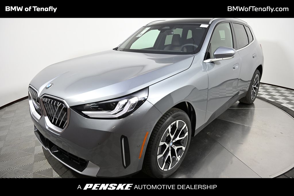 Thumbnail: 2026 BMW X3 - 1