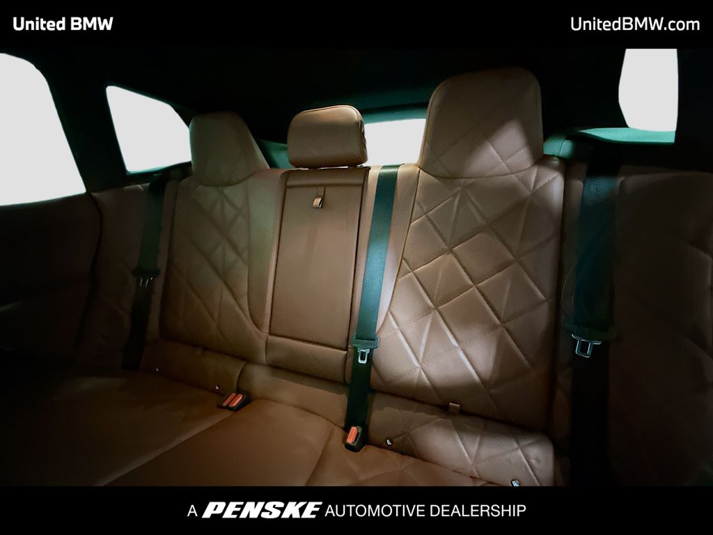 Thumbnail: 2022 BMW iX - 13