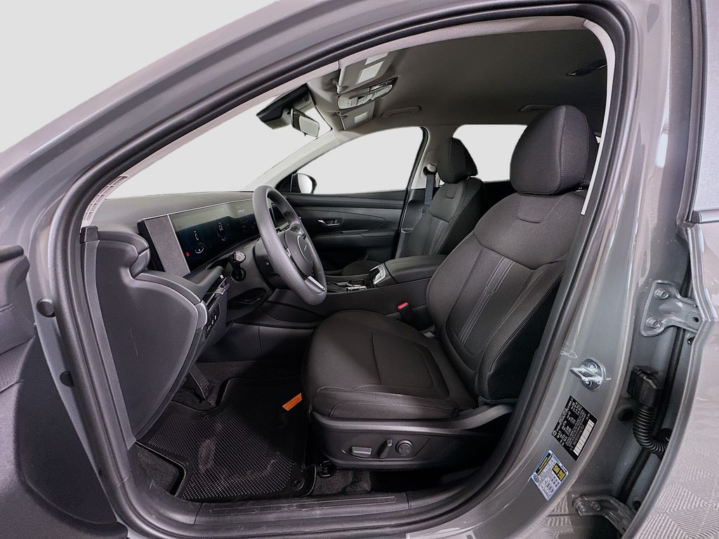 Thumbnail: 2026 Hyundai Tucson - 15