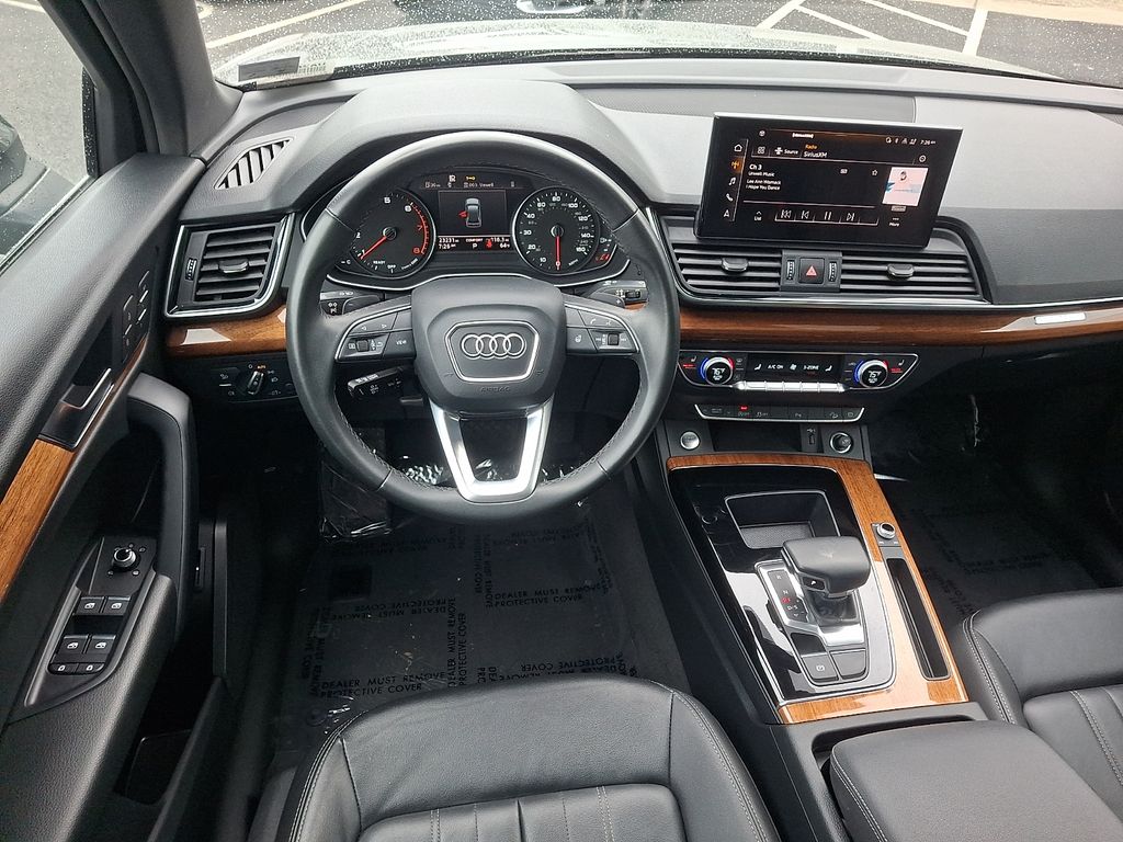 Thumbnail: 2023 Audi Q5 - 11