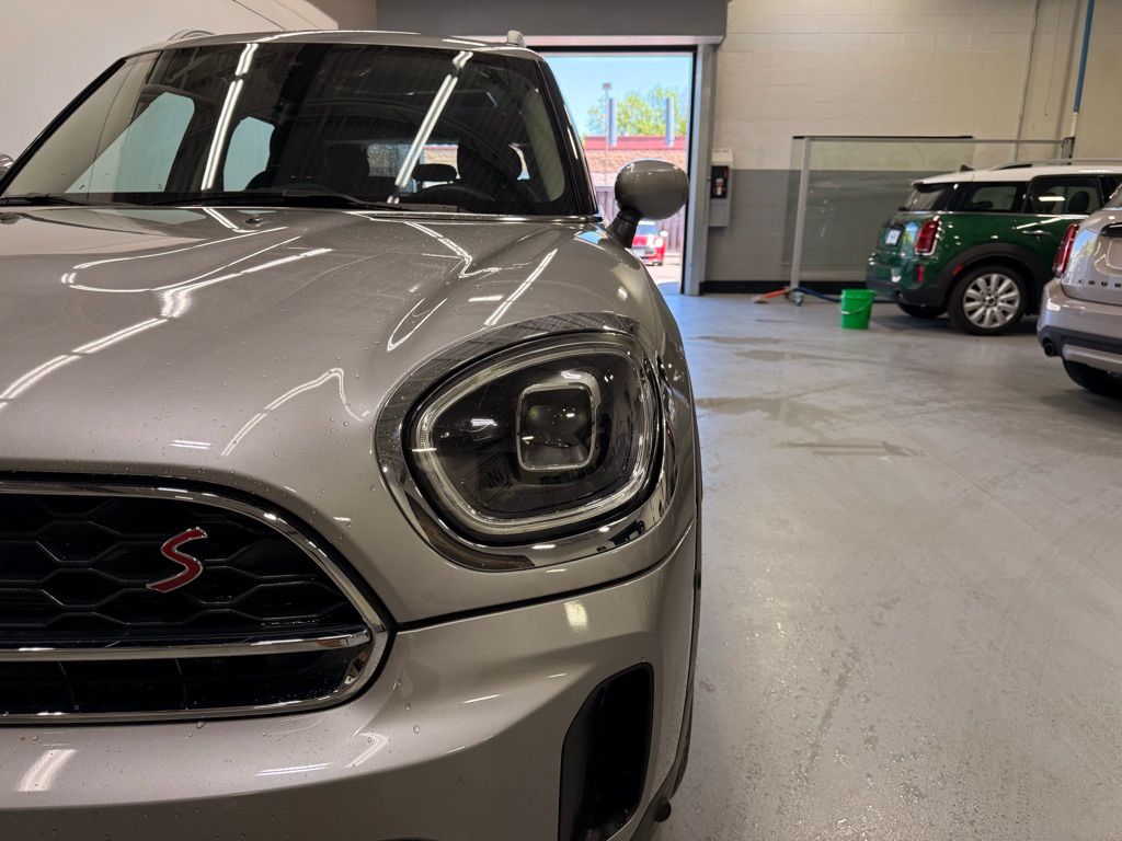 2024 MINI Cooper Countryman S 9