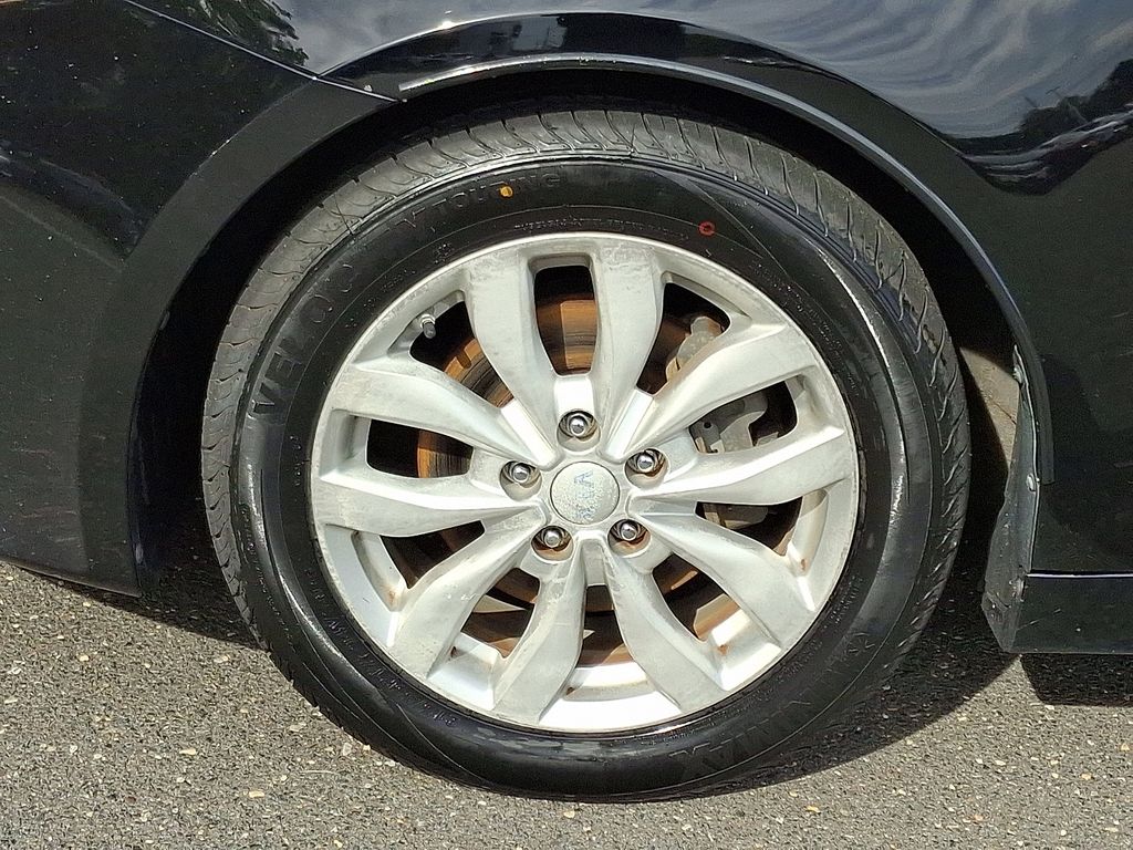Thumbnail: 2015 Kia Optima - 8