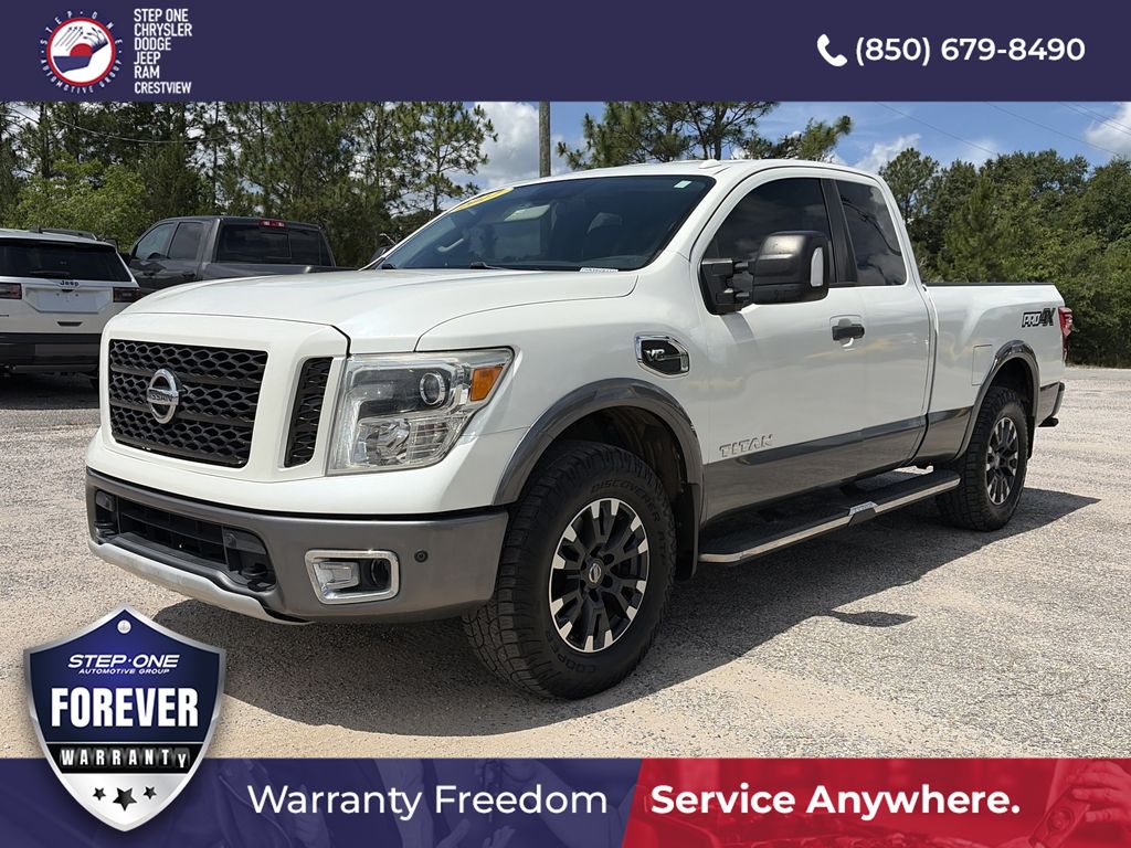 2017 Nissan Titan PRO-4X King Cab 4WD