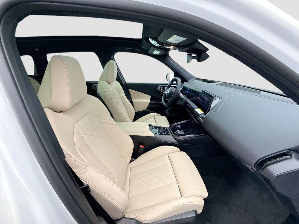 Thumbnail: 2026 BMW X3 - 19