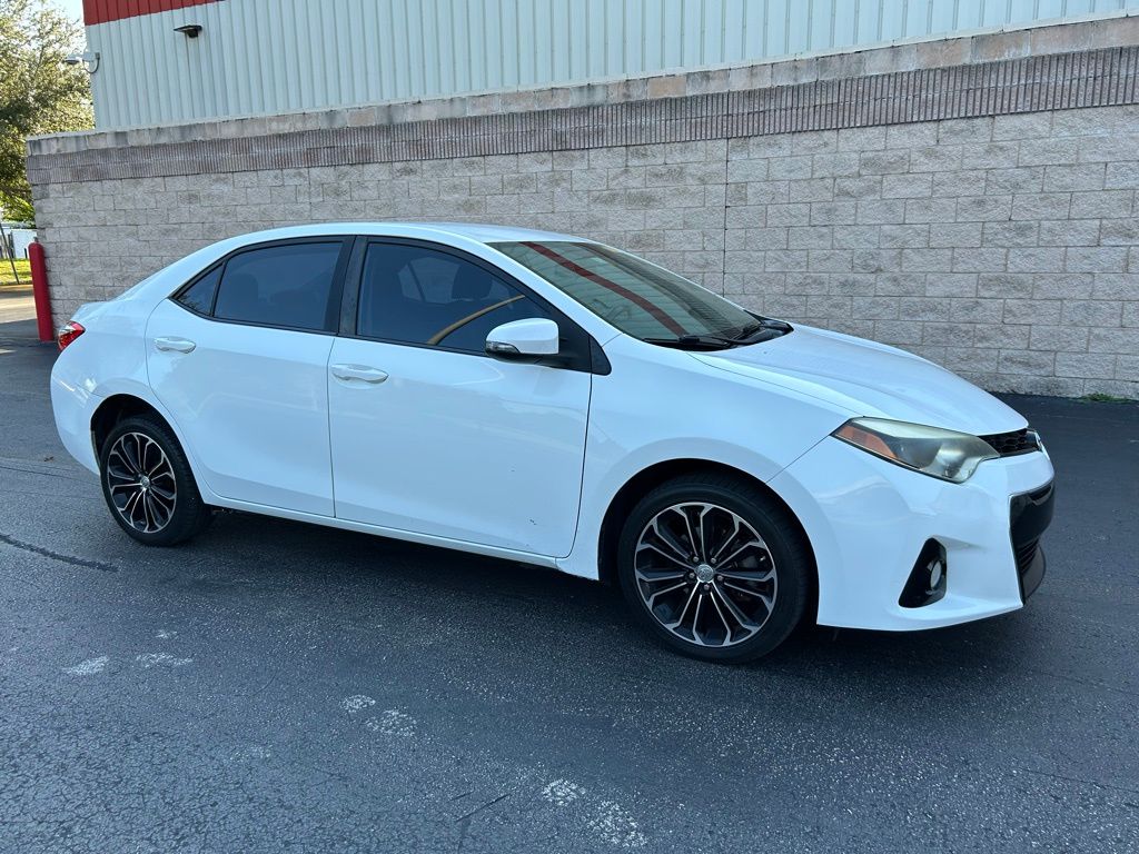 Thumbnail: 2014 Toyota Corolla - 7