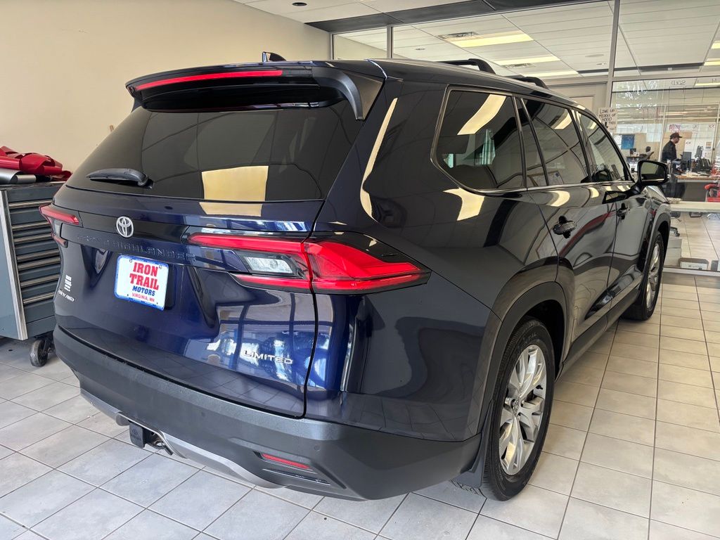 2024 Toyota Grand Highlander Limited - Photo 33