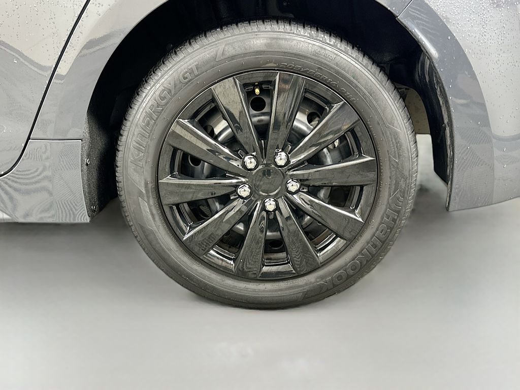 Thumbnail: 2024 Toyota Corolla - 29