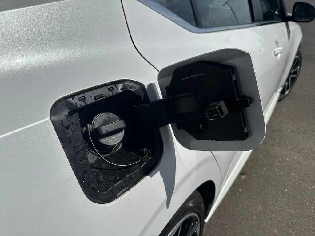 Sentra SR