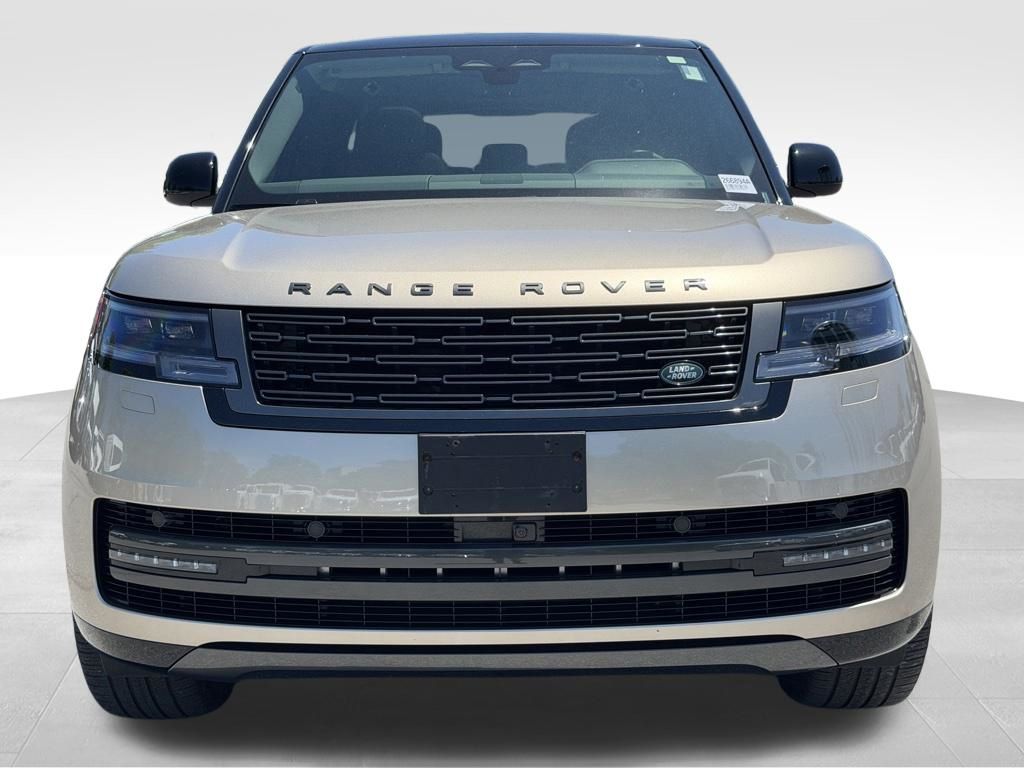 2024 Land Rover Range Rover P530 SE