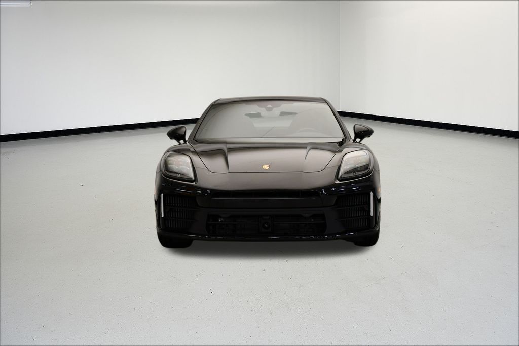 Thumbnail: 2026 Porsche Panamera - 10