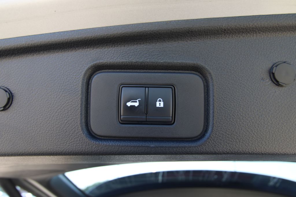 Used 2025 Nissan Pathfinder SUV