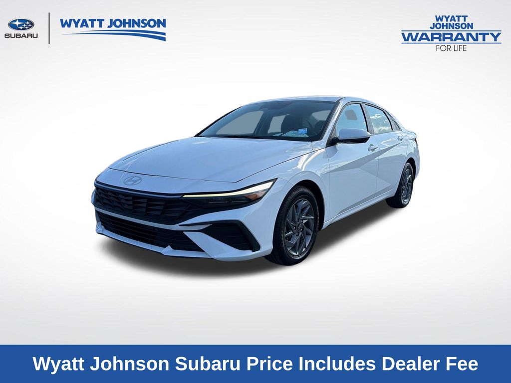 Serenity White 2024 Hyundai Elantra Sedan Front-Wheel Drive Continuously Variable Transmission