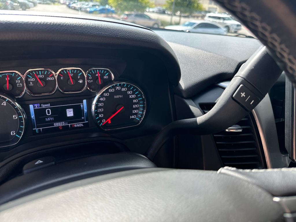 Used Car 2019 Chevrolet Tahoe  Lt For Sale Under $30,000 In Austin, Texas