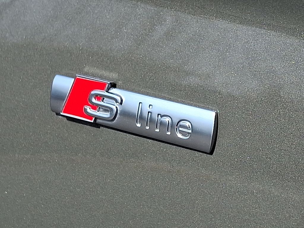 Thumbnail: 2023 Audi Q5 - 31