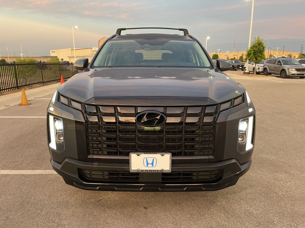 Thumbnail: 2023 Hyundai Palisade - 2