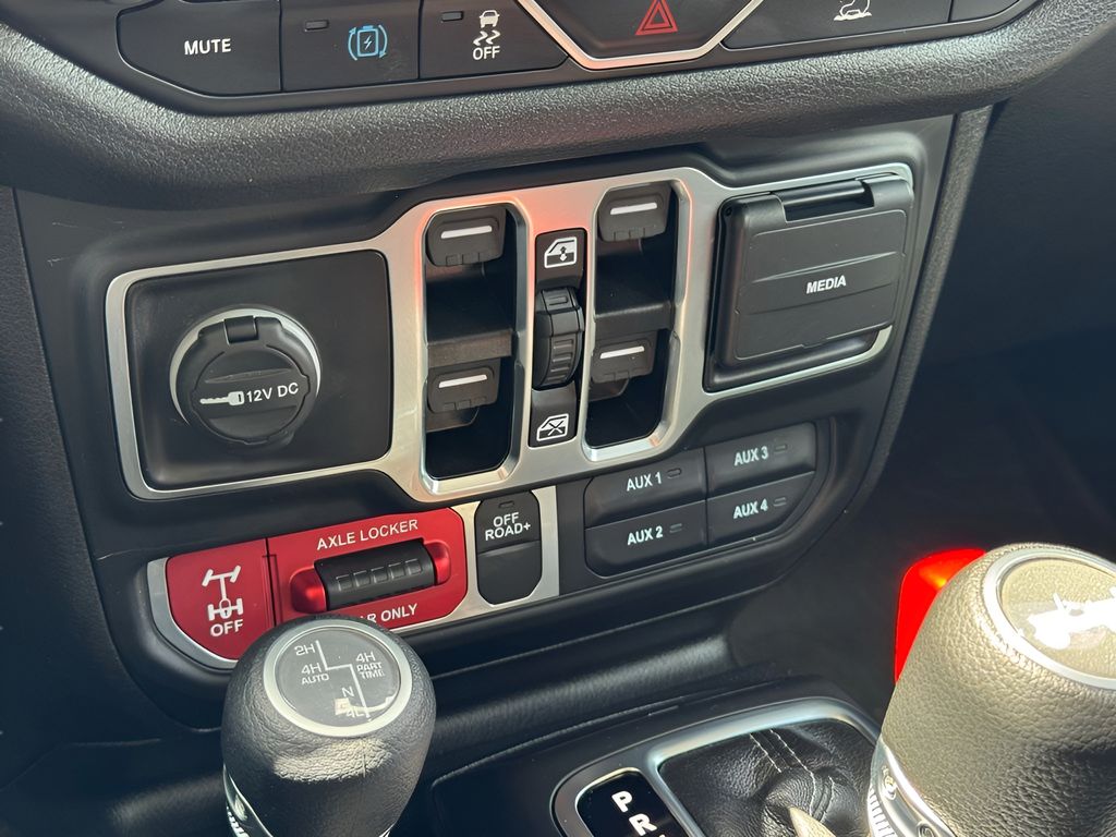 Used Car 2025 Jeep Wrangler  Willys 4xe For Sale Under $35,000 In Austin, Texas