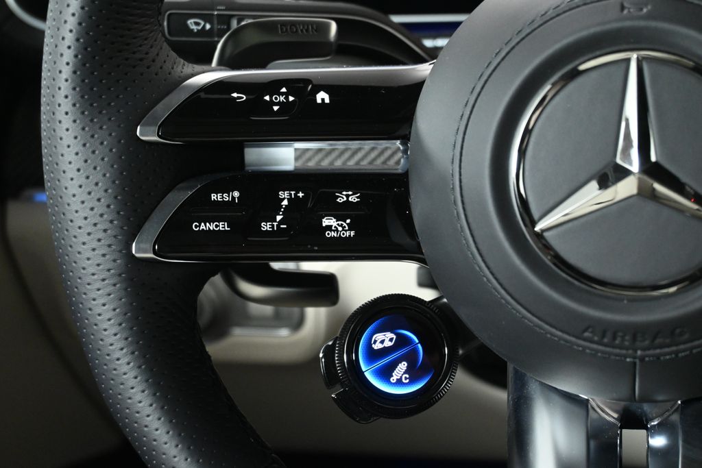 Thumbnail: 2026 Mercedes-Benz GLS - 16