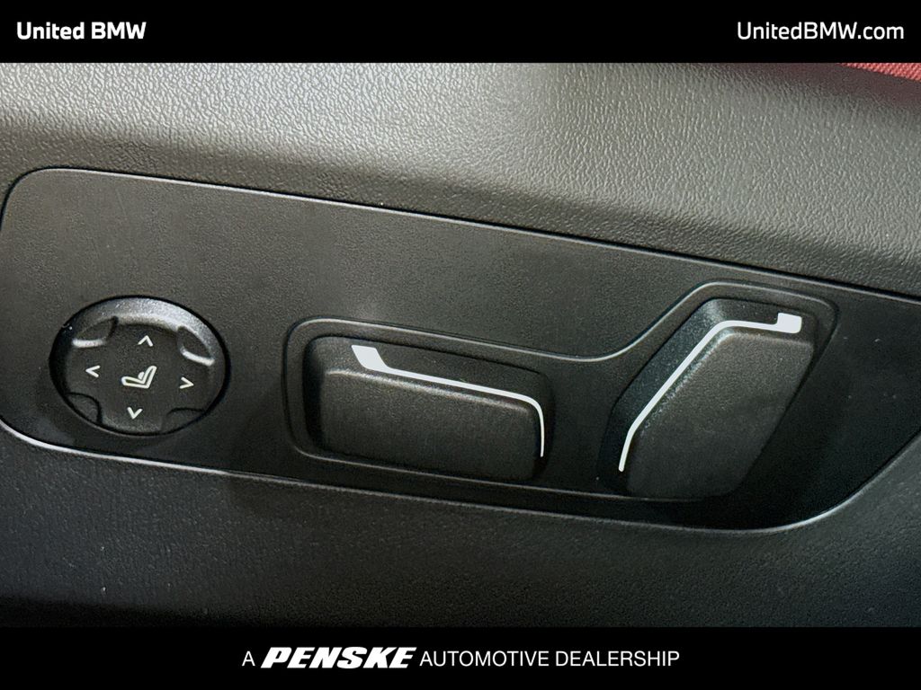 Thumbnail: 2026 BMW 5 Series - 4