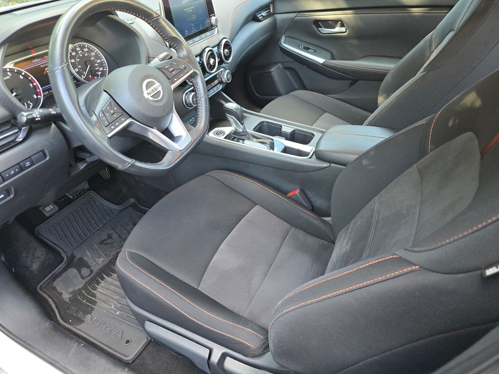 2023 Nissan Sentra SR photo 15