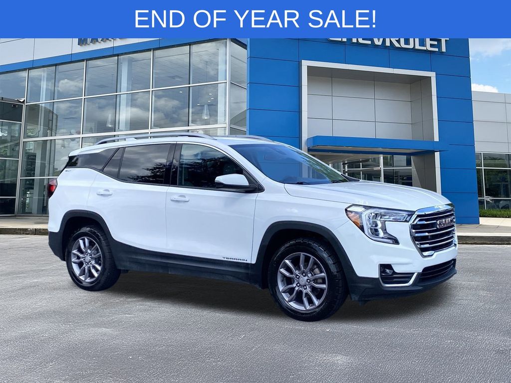 2023 GMC Terrain SLT's photo