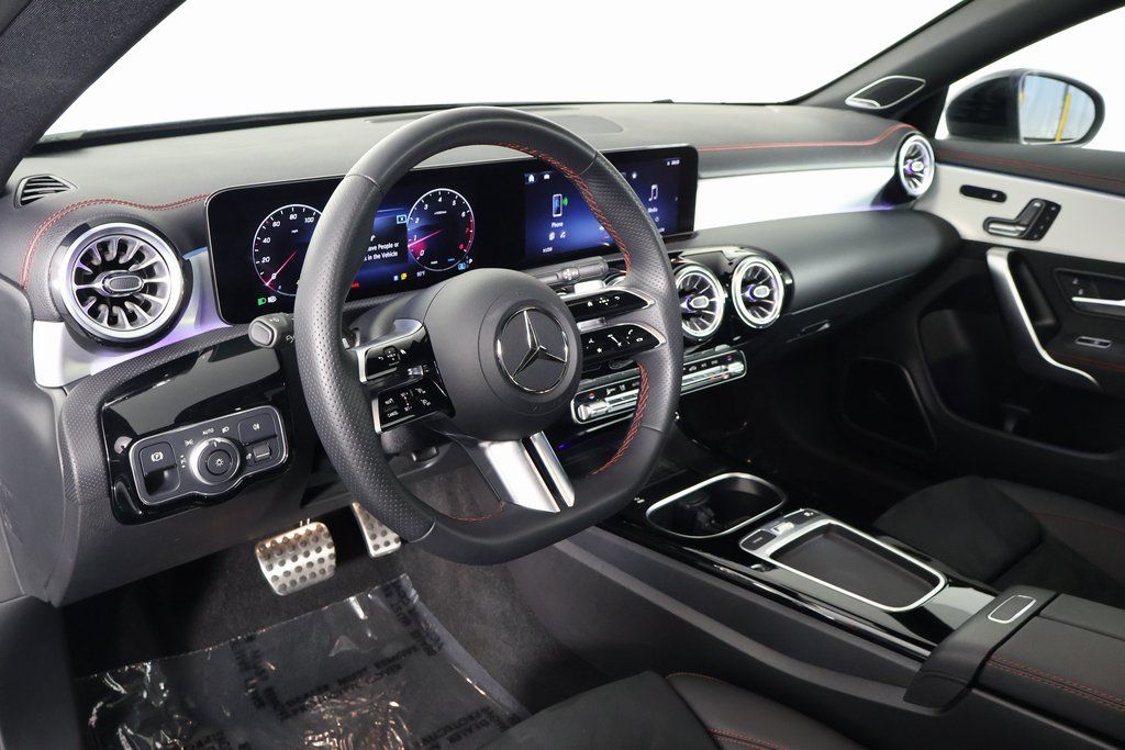2025 Mercedes-Benz CLA 250 7