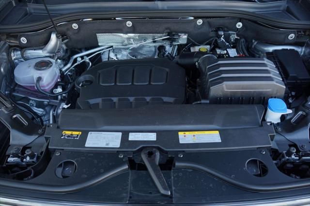 Thumbnail: 2026 Volkswagen Atlas - 13