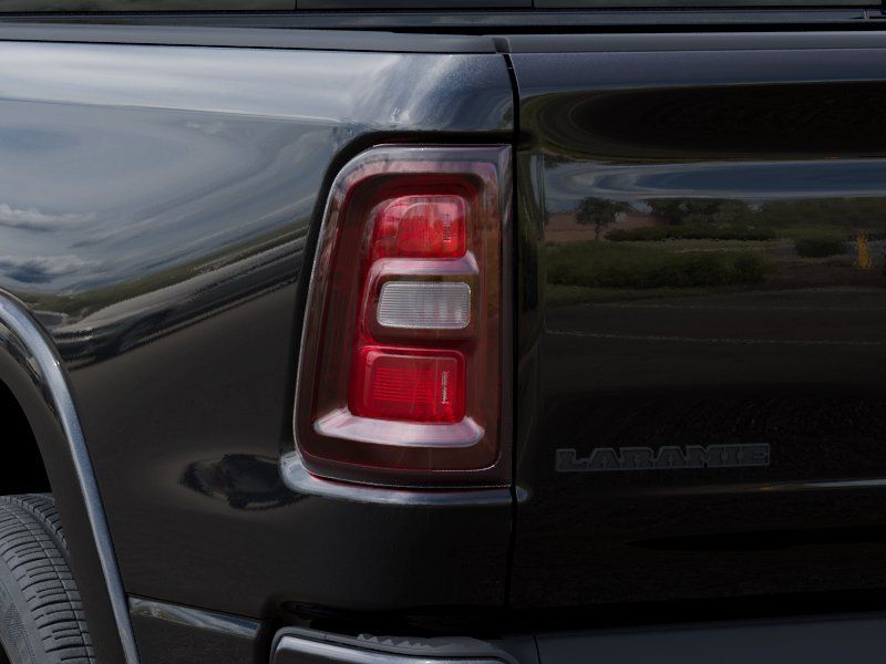 New 2026 Diamond Black Crystal Pearlcoat Ram Laramie image 9